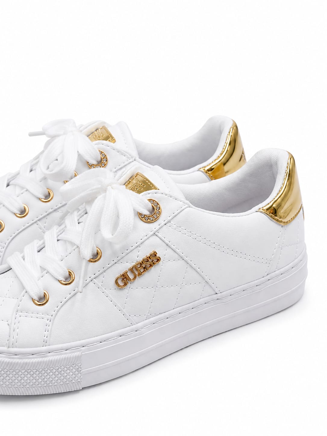 Guess Womens LOVEN Faux Leather Quilted Casual and Fashion Sneakers