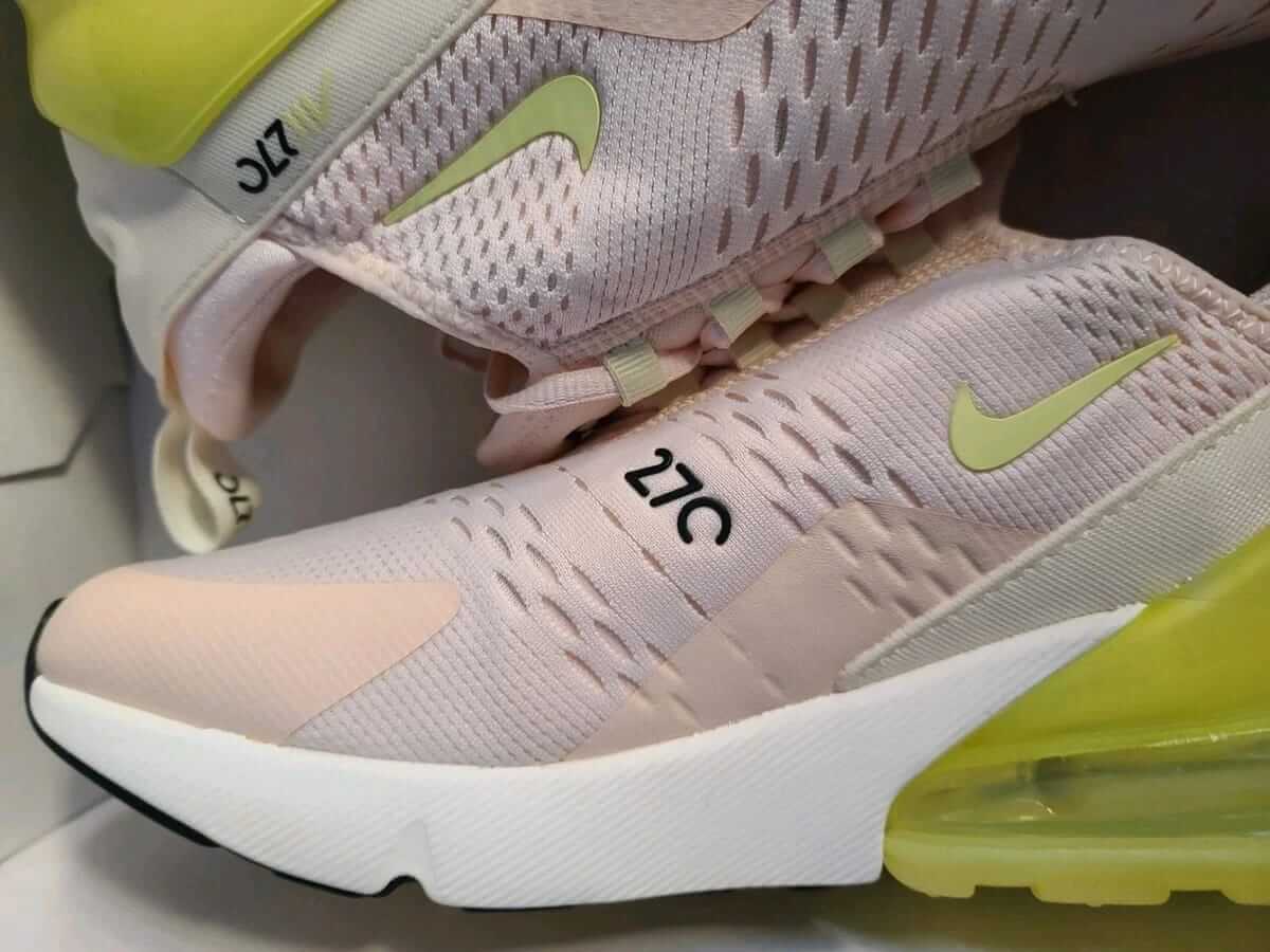 Nike Air Max 270 - Size 42.5